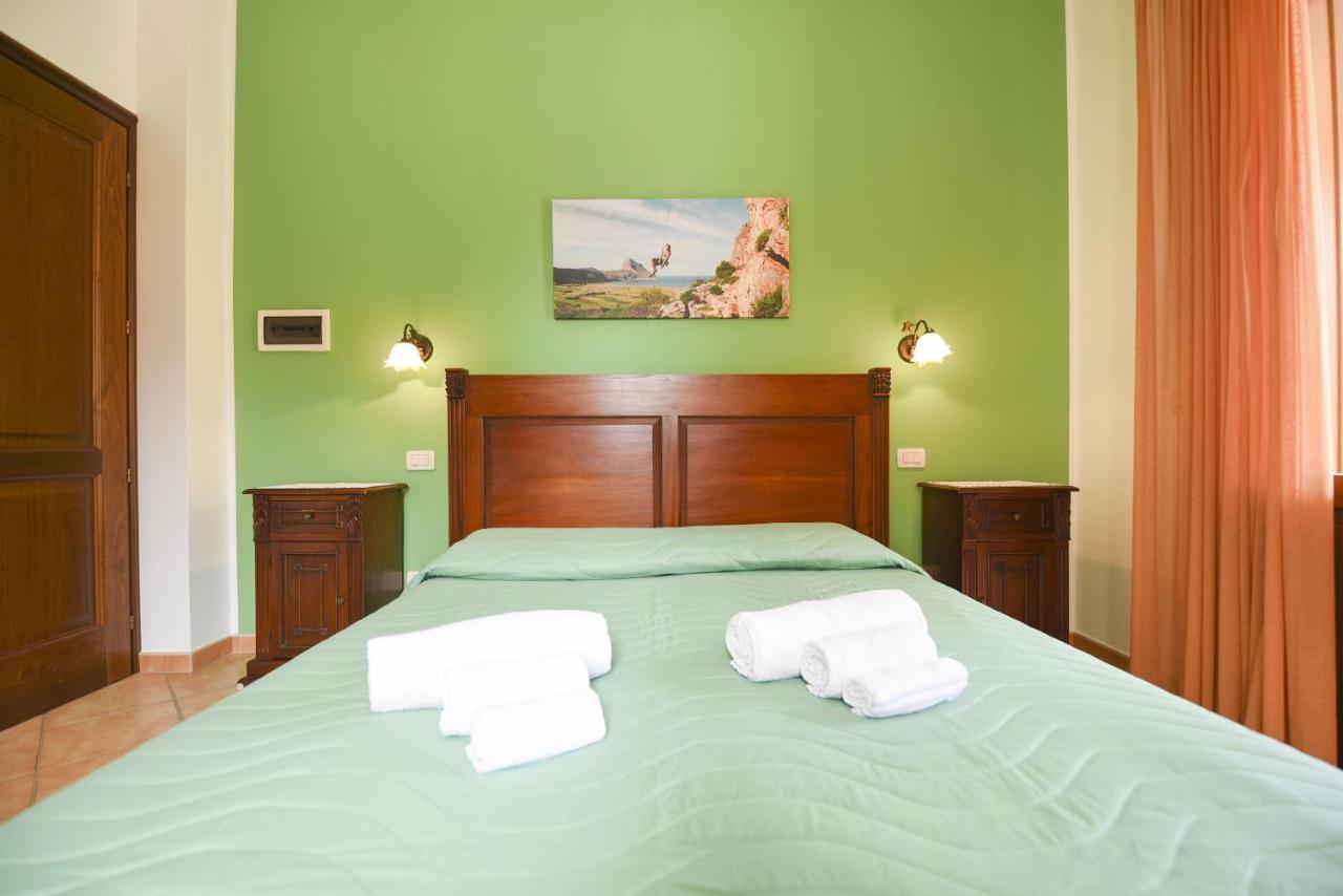 Bed and Breakfast Aurora Castelluzzo Exterior foto