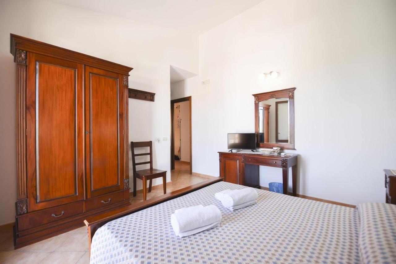 Bed and Breakfast Aurora Castelluzzo Exterior foto